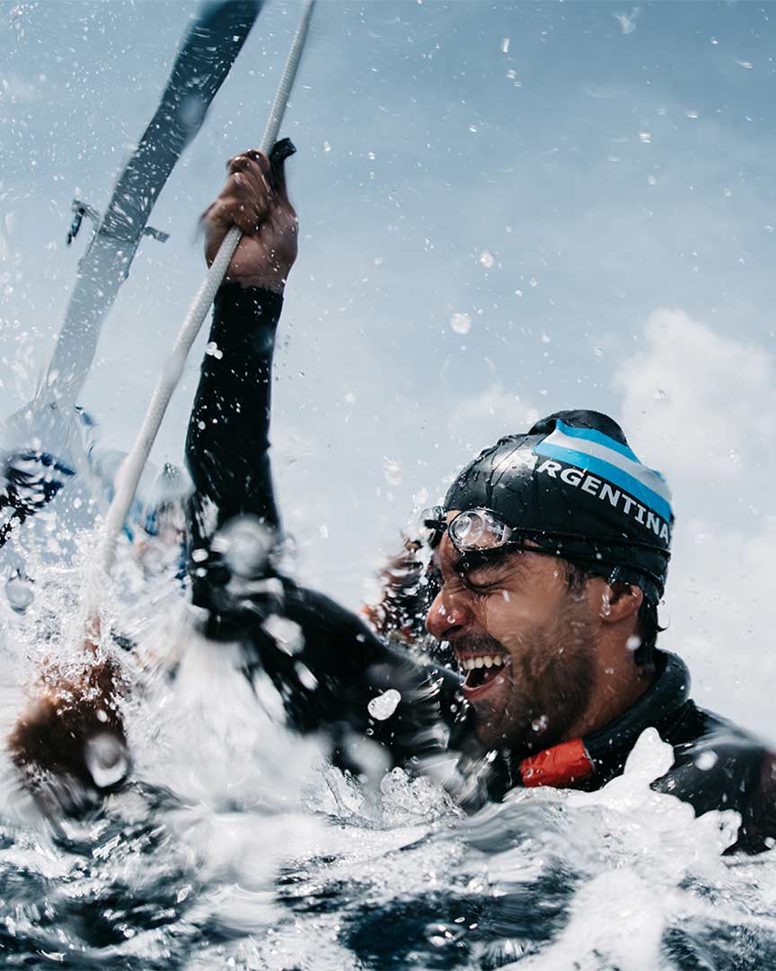 About Us - Roatan Diving School